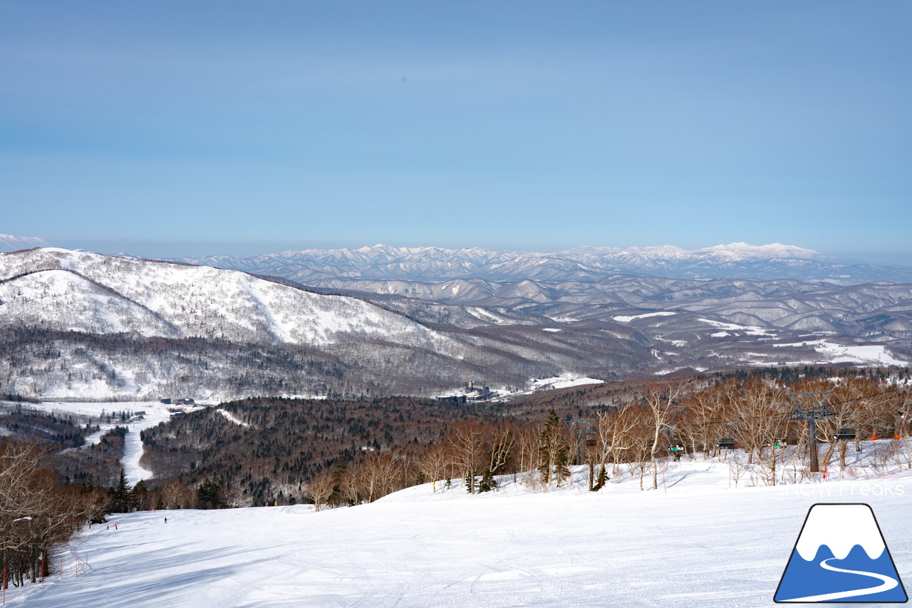 キロロリゾート｜今日の山頂積雪は「340cm」！ビシッと締まったロングコースで快適クルージングが楽しい１日♪